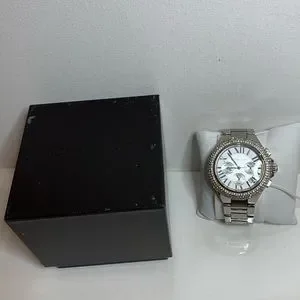 MK Camille Silver Chronograph Crystal MK5634 MICHAEL KORS Camille Light-Silver Dial Chronograph Unisex  main image 2